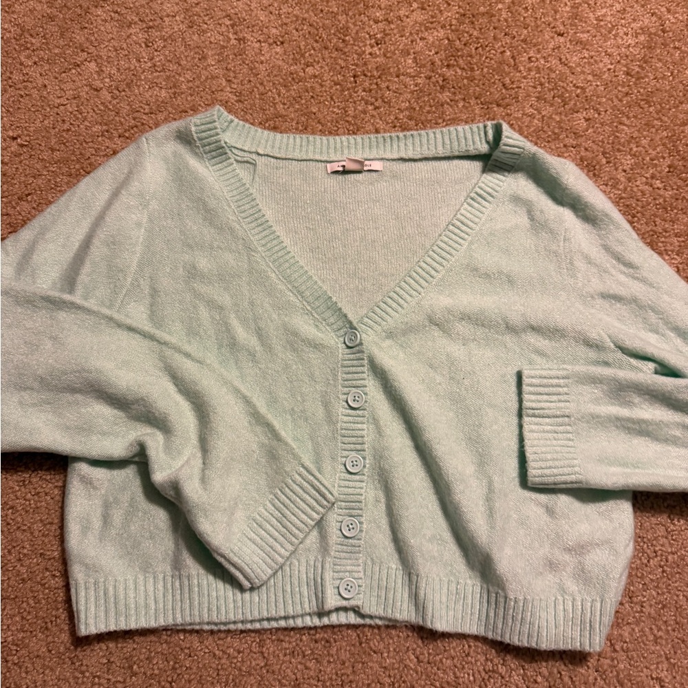 American Eagle Outfitters Green Cardigan V-Neck Ribbed Knit
